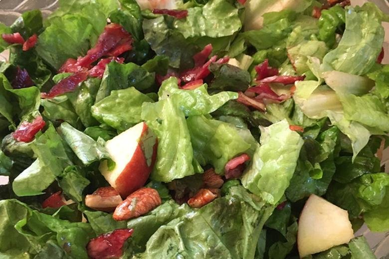 Salad with pecans and bacon recipe