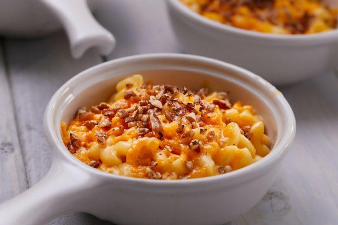 One Pot Mac & Cheese with Toasted Pecans Recipe