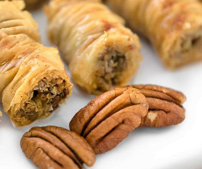 Pecan Phyllo Rolls Recipe