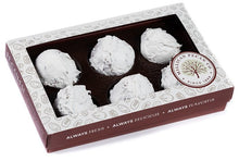 Load image into Gallery viewer, Millican Pecan Divinity - Gift Box
